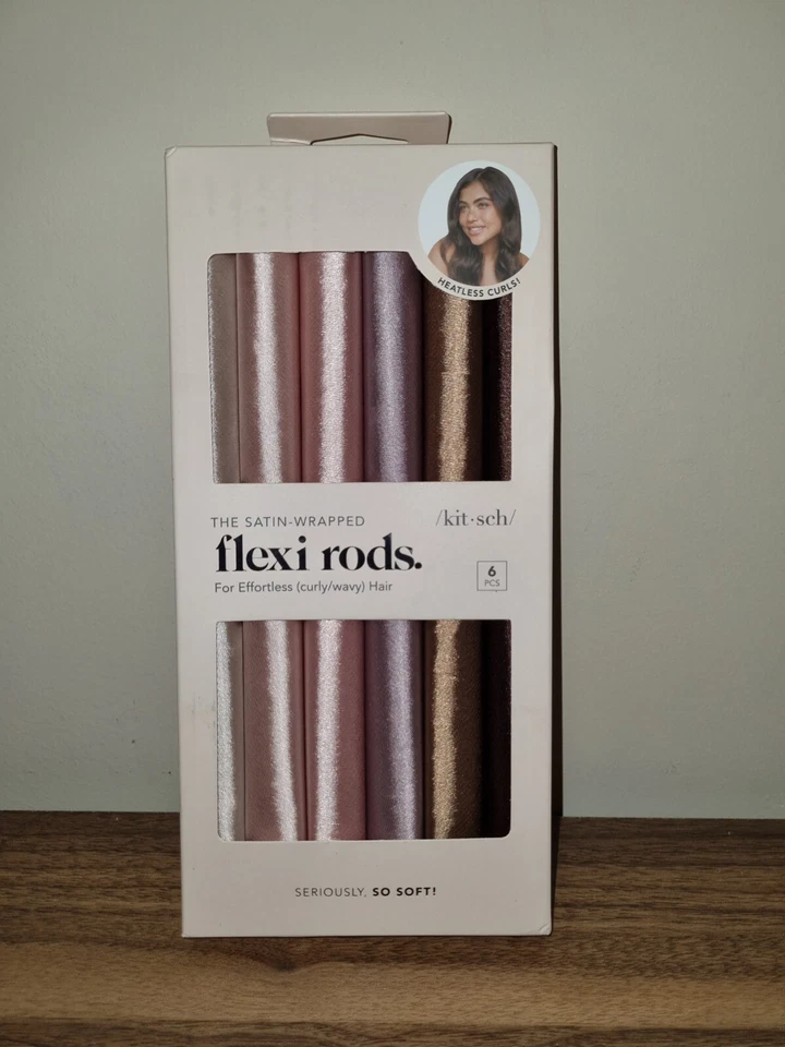 Juego de dos varillas flexibles de satén Kit-sch y juego de cepillos y clips para el cabello 100 % cerdas de jabalí. Foto 2 de 4