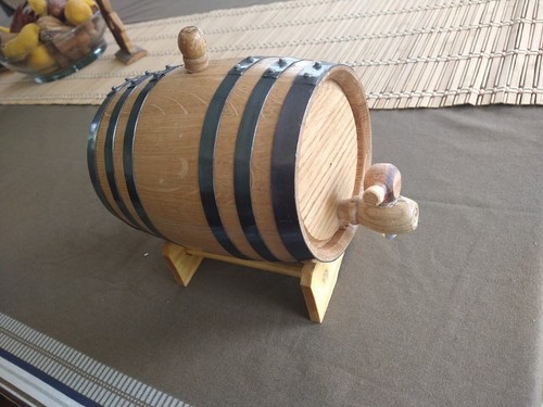 Mini whiskey oak wood barrel