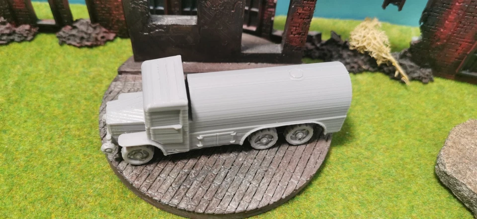 Laffly S 45 TL Camion Cisterna Francese WW2 Modello 1/87 1/72 - Immagine 2 di 3