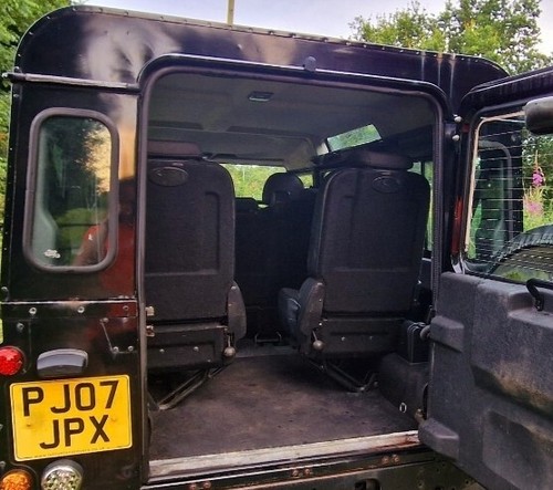 Land Rover Defender 110 Tdci County station wagon 2007 Last owner 7 years - Picture 9 of 11