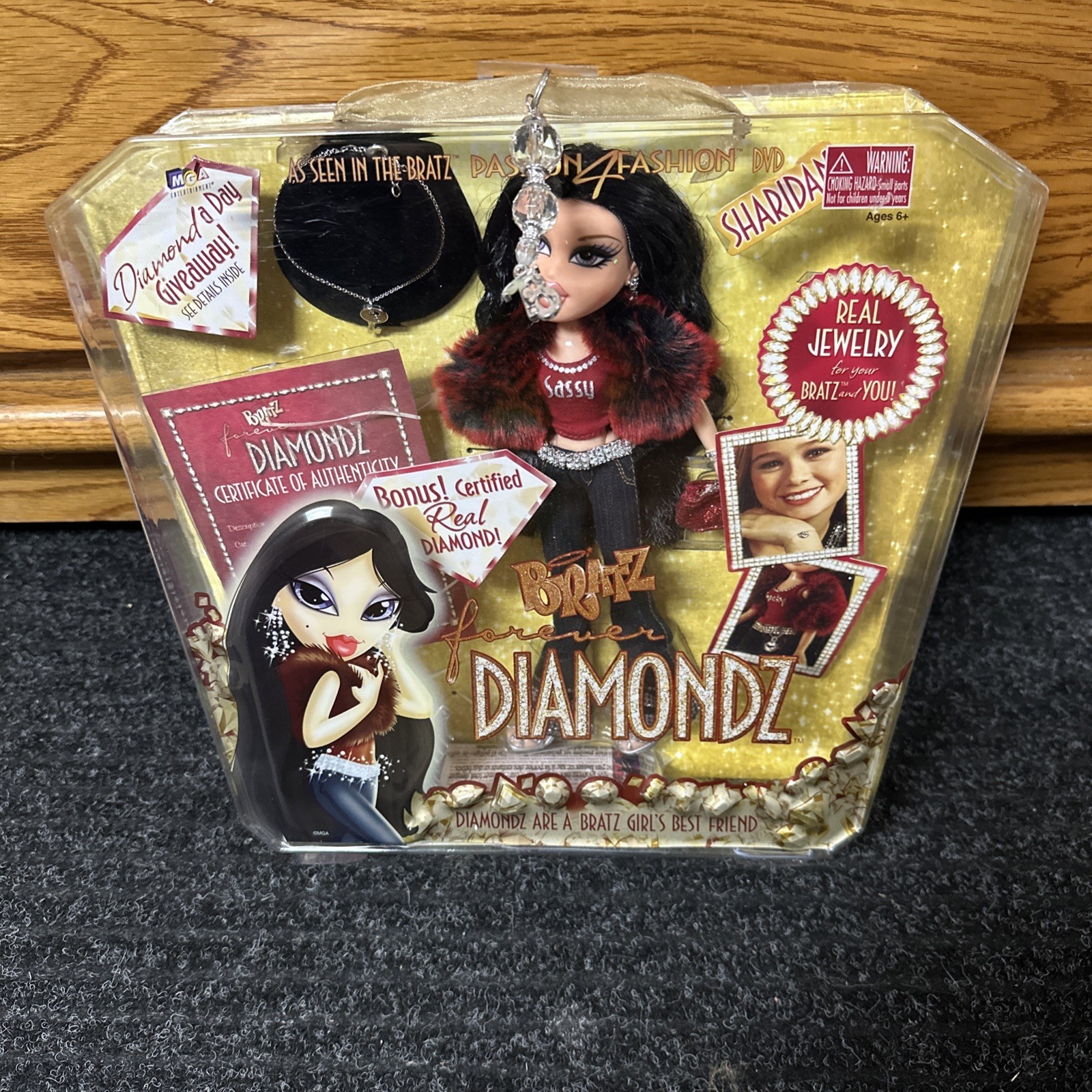 New 2006 Forever Diamondz Sharidan Bratz Doll. Box A Little 