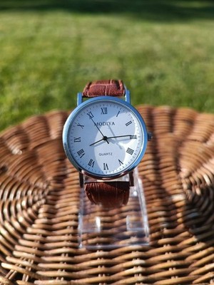 watch Quarzuhr MODIYA - Zifferblatt mit römischen Ziffern zeitloser Stil