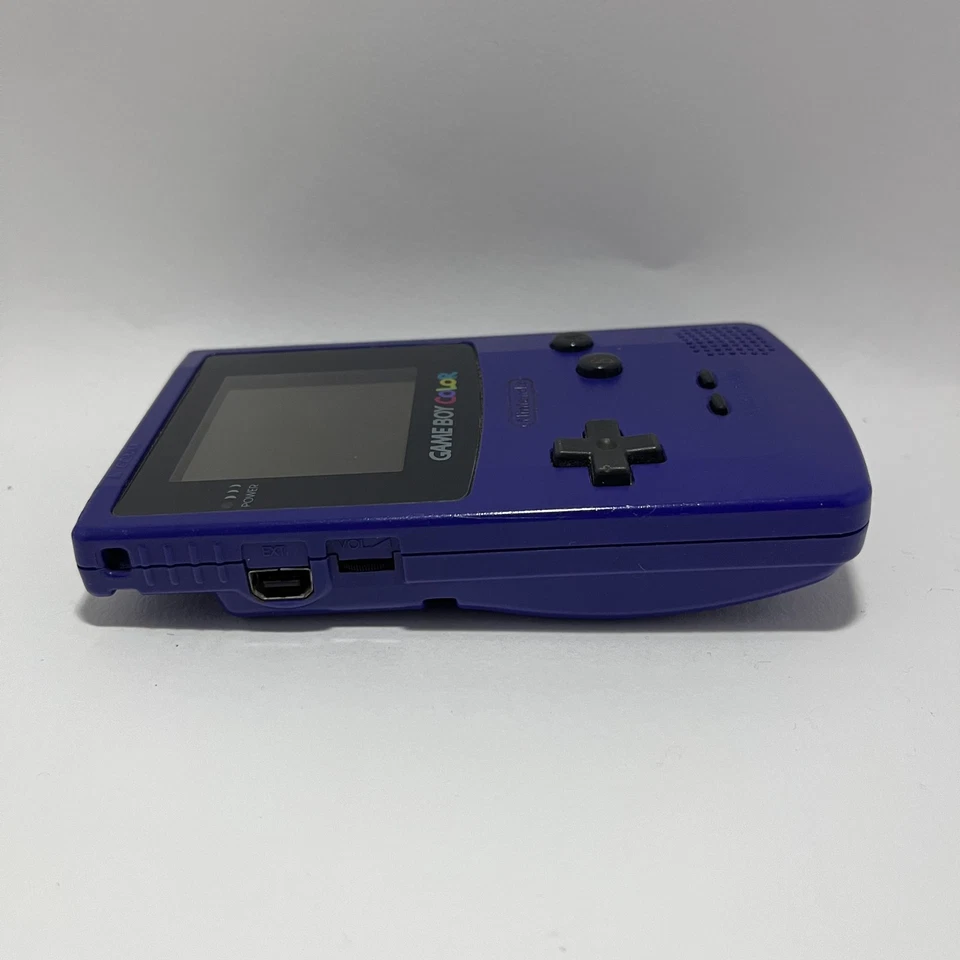 Nintendo Game Boy Color Console - Viola - Testato e Funzionante - Immagine 4 di 4