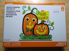 Creatology Halloween Wood Pumpkin Decor Kit Paint Included Makes 1- NEW