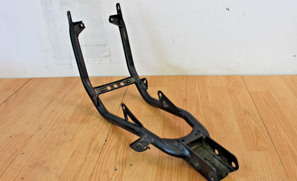 Cuadro inferior delantero Yamaha XT250 2009 Foto 3 de 4