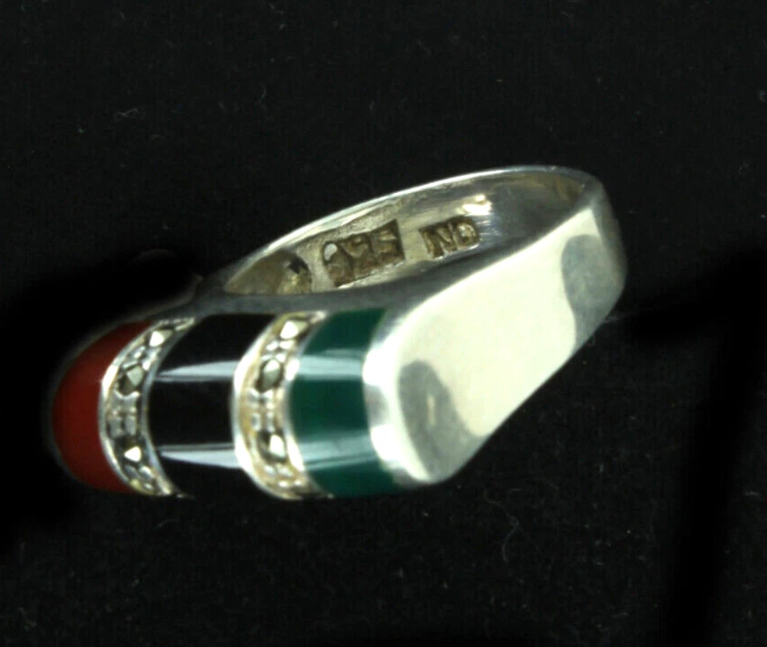 Argento D'Epoca 3 Pietra Anello di Marcasite - Onice / Verde Agata / Corniola ND - Immagine 4 di 4