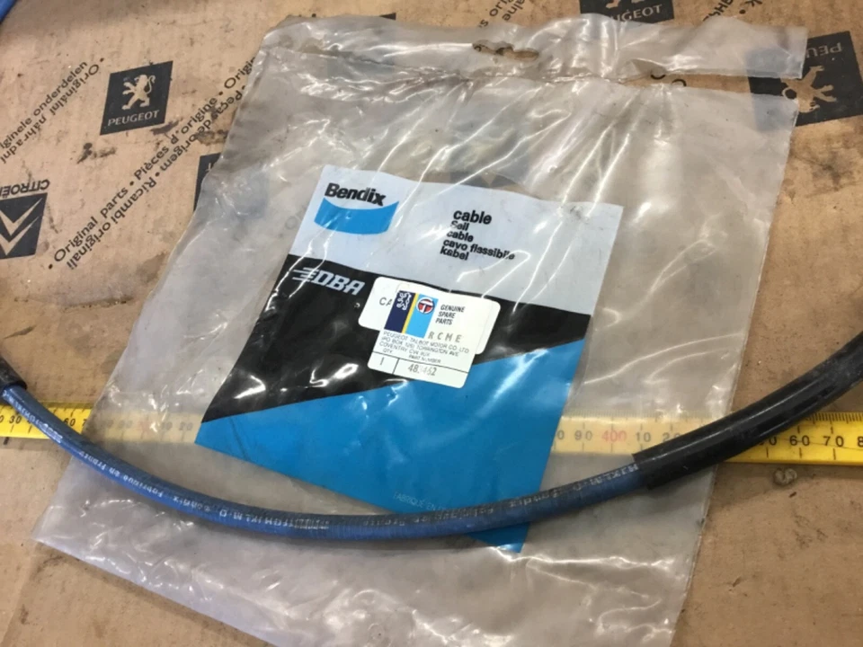 Genuino Peugeot 604 pre 1977 cable freno de mano trasero 483462 1710mm Foto 2 de 4
