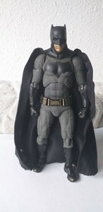 mafex batman bvs