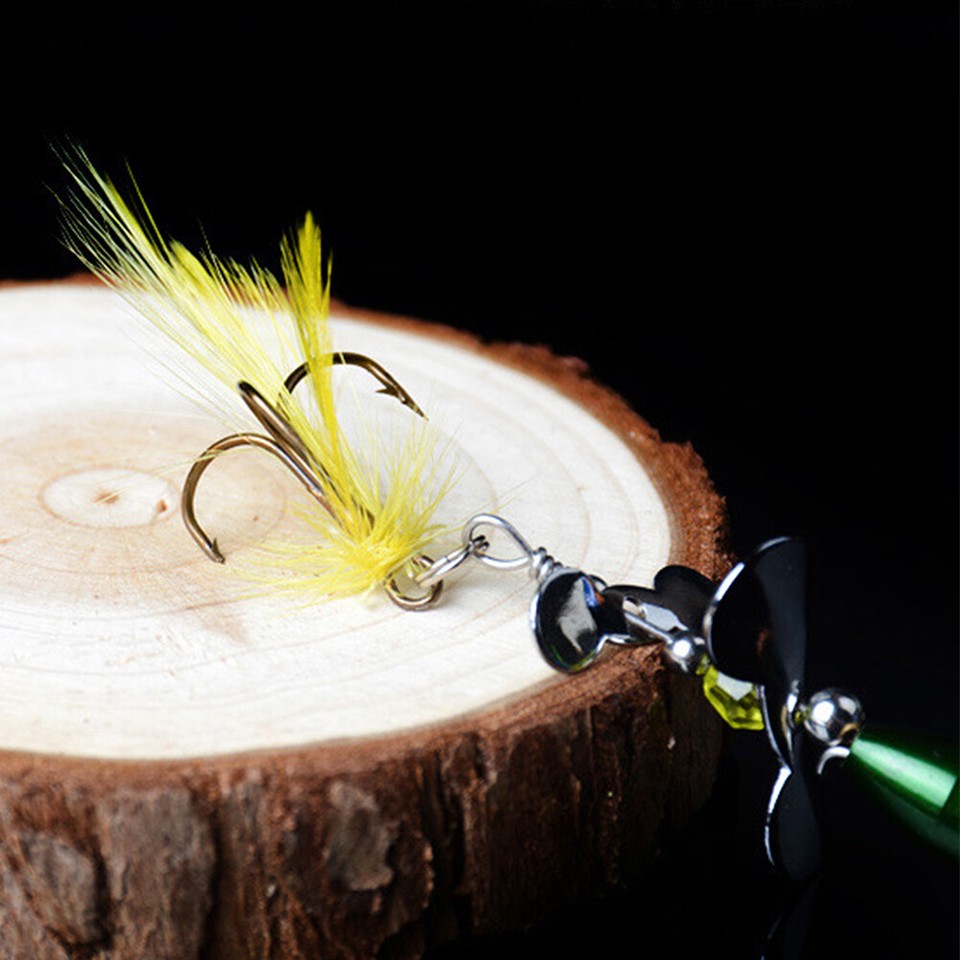 ♥ Rotating Fish Bait Accessories Spoon Lure Fishing Bait for Bass Trout