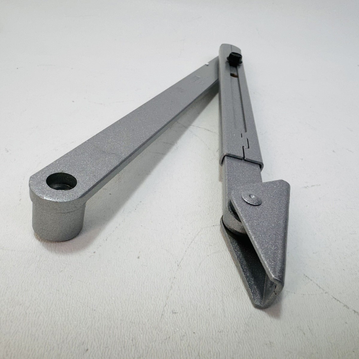 Lot of 2 – GEZE Door Closer Linkage Mat. NR 102421, TS 2000