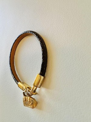 Louis Vuitton Women display picture 1