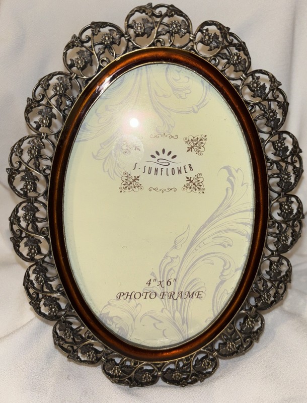 S-Sunflower Photo Frame 4x6” NEW