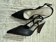 NWOB Franco Sarto Womens Sabrina Size 6