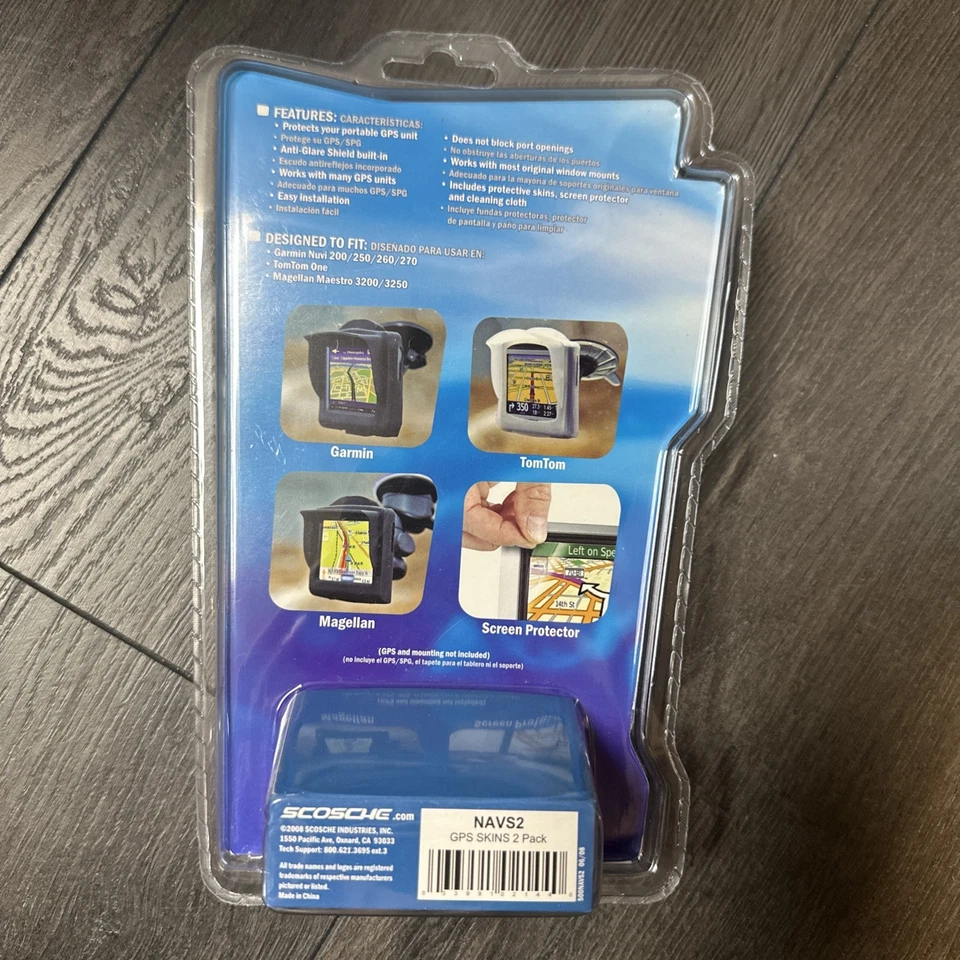 SCOSCHE Universal GPS Protective Skin for 3.5" Garmin TomTom  Magellan GPS NAVS2 - Image 2 of 2