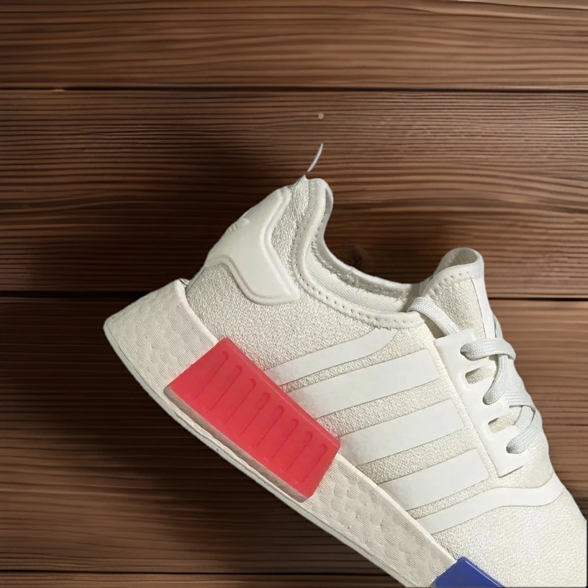 Weie adidas Sneaker adidas NMD R1 Mit Echtheitsprfung ab 100 | eBay.de