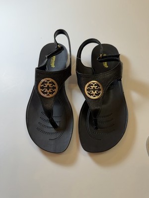 Aerosoft Women's Black Thong Sandals Medallion Synthetic Upper Buckle US 9 EU 40