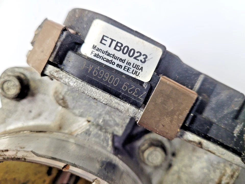 КОРПУС ДРОССЕЛЬНОЙ ЗАСЛОНКИ CADILLAC DTS 4,6 л с ПОДСТАВКОЙ - Б/У - Изображение 4 из 4