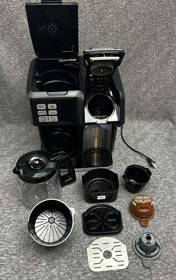 Hamilton Beach FlexBrew Trio Coffee Maker 49957 - Image 4 of 4