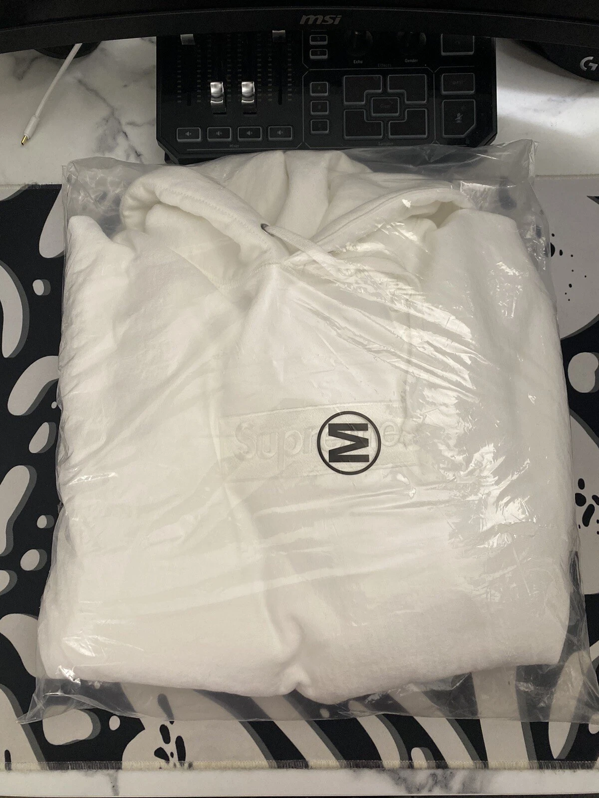 Sweat à capuche blanc logo Supreme Box (FW23) taille M neuf