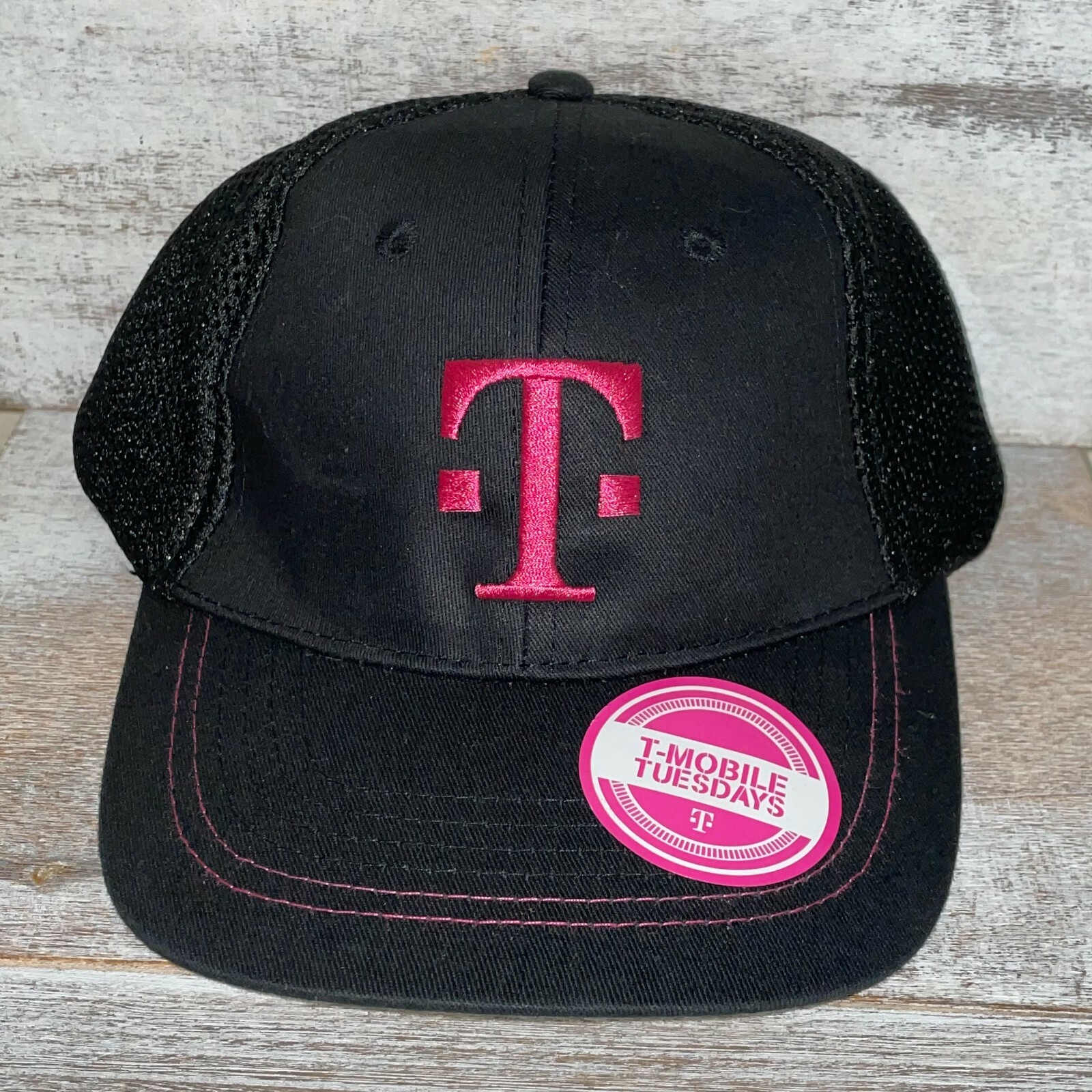 T-Mobile LOGO Men's EMPLOYEES Trucker Adjustable Cap Hat Mesh Black ONE SIZE