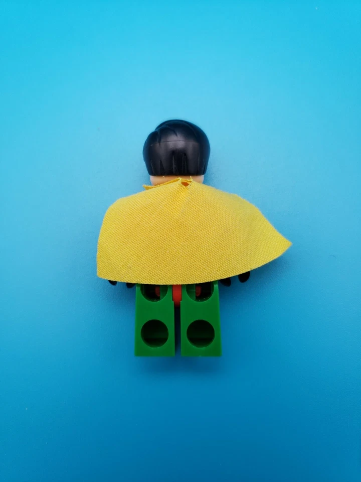 Lego Marvel Super Heroes Minifigura Robin - Capa muy corta 10672 Batman (v1)! Foto 2 de 4