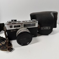Vintage Yashica Electro 35 GSN 35mm Rangefinder Camera w/ Case Cap Untested