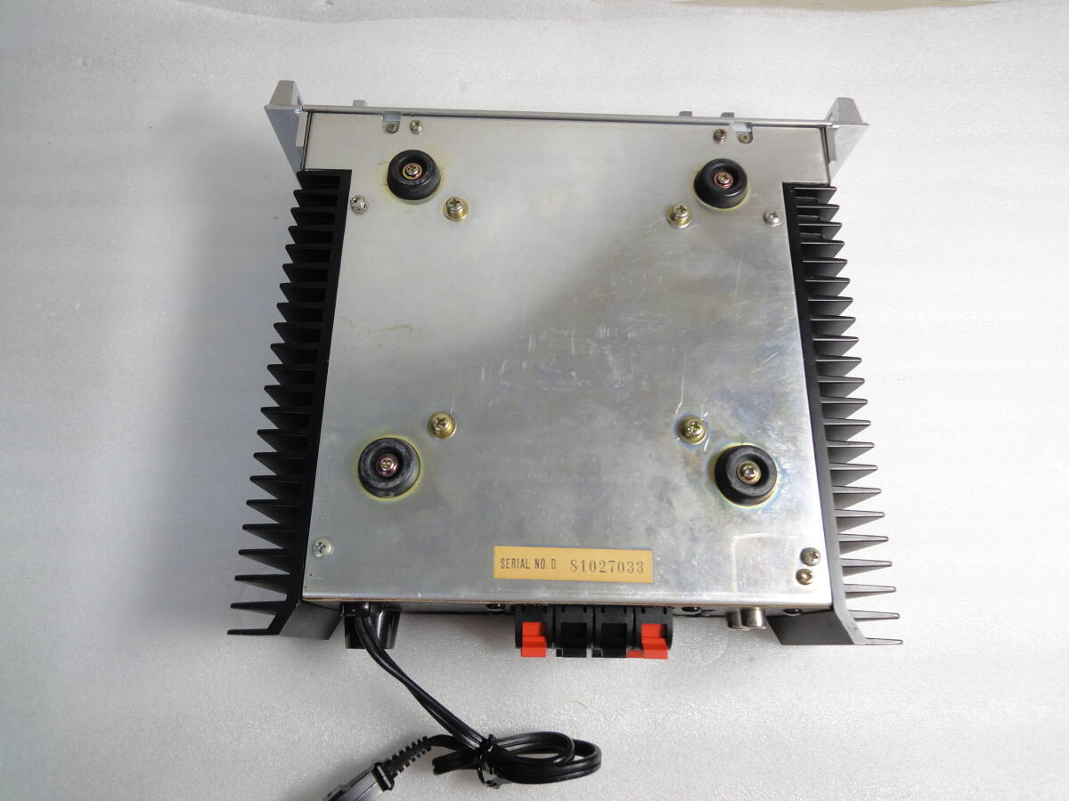 AIWA S-P22 DC Stereo Power Amplifier AC100V 50Hz/60Hz Working