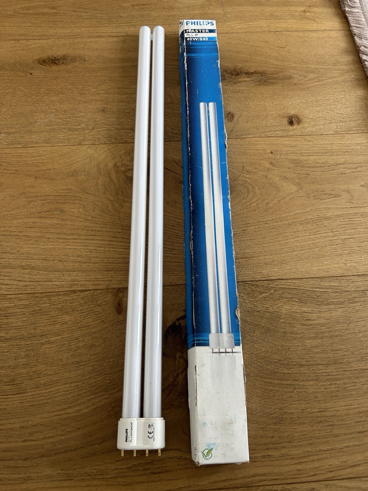 Philips Master PL-L 40 Watt 840/4P 2G11 Lamp Bulb 4 Pin