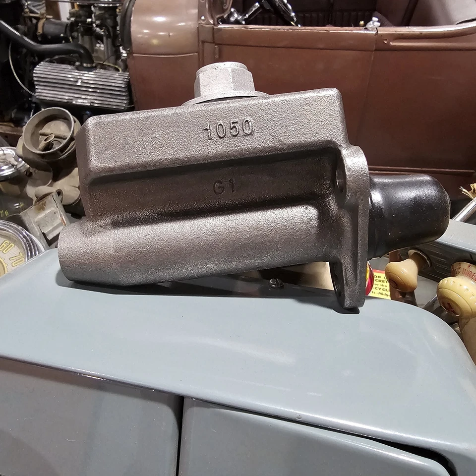 Ford Lincoln Mercury 1939-48 cilindro maestro stock OEM repuesto freno Hot Rod Foto 3 de 4