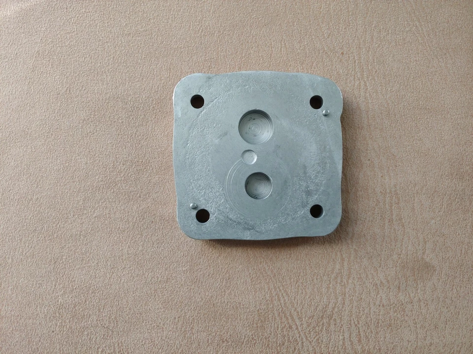 BONITO TACÓMETRO ELECTRÓNICO CUBIERTA BOMBA ACEITE ORIGINAL PORSCHE 356C 356SC 912 USADO Foto 3 de 3