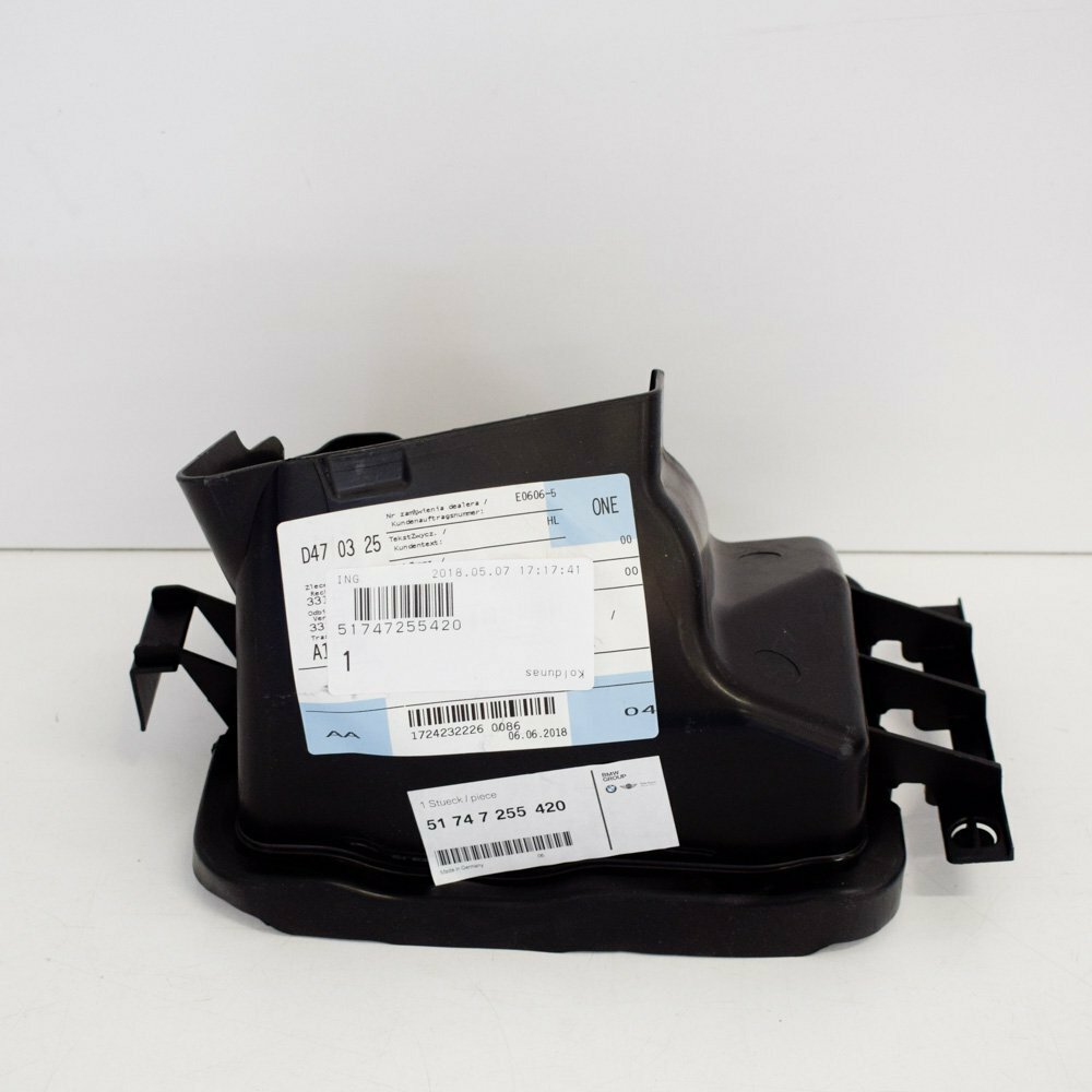 BMW 3 F30 Radiator Right Air Duct 51747255420 7255420 330e OEM for 