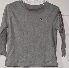Tommy Hilfiger Toddler Boys Long Sleeve Crew Neck Gray T-Shirt Logo Size 2T