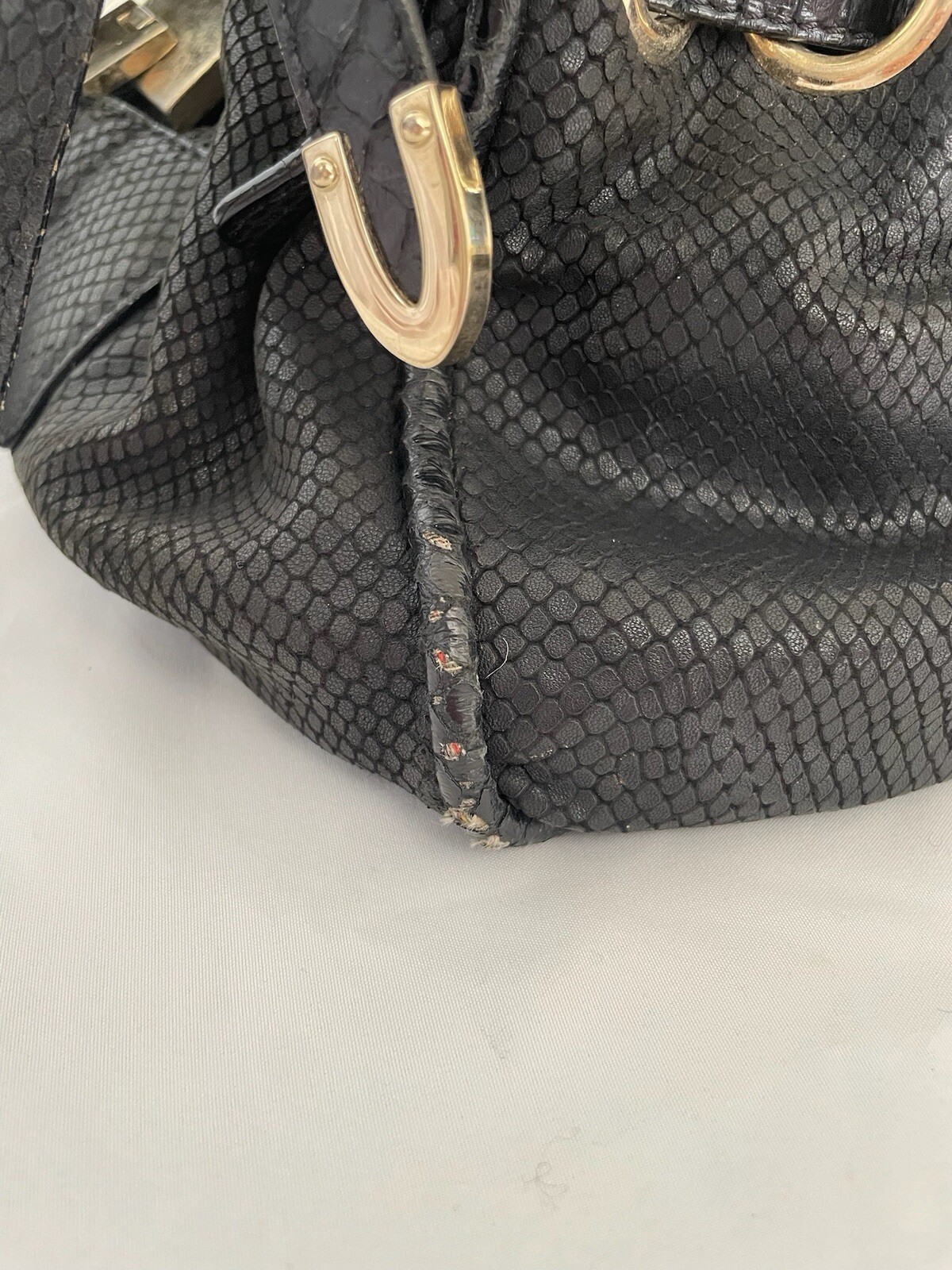 SAINT LAURENT Autentica borsa a tracolla JIMMY CHOO Riki Ramona nera pelle sneak borsa a tracolla