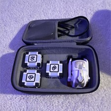 Anki Cozmo Robot Toy with 3 Interactive Cubes  Carrying Case original OG