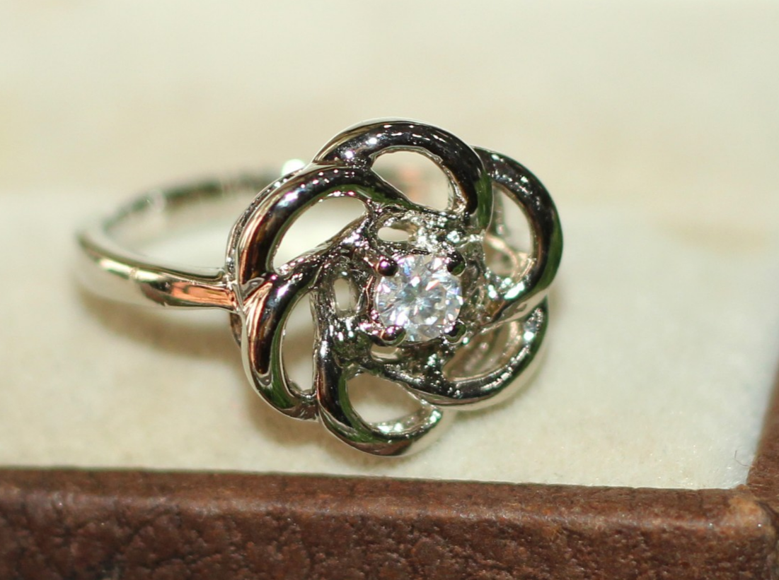 Moissanite Wedding Band for Her, Moissanite 925 Silver Dainty Ring Size 5.5 US-image