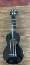 Mahalo Rainbow Series MR1 Soprano Ukulele In Black Without Case Great Condition