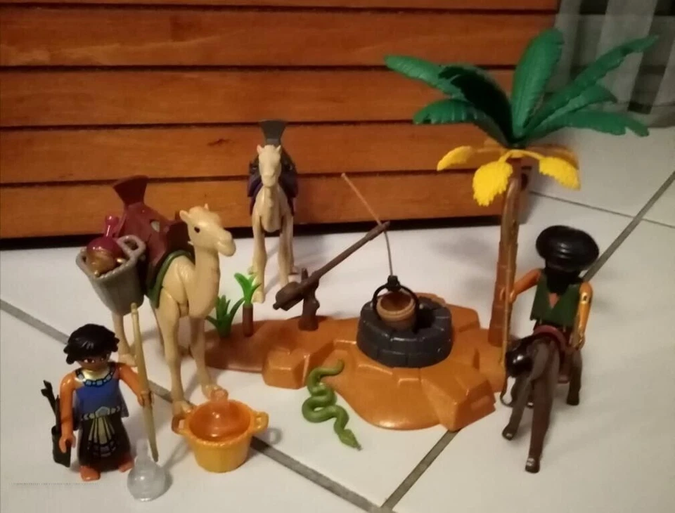 LOT playmobil SPHINX 4242 + CAMP DES PILLEURS DE PYRAMIDE 4247 TBE - Photo 3/4