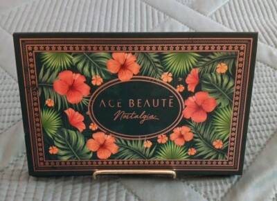 Ace Beauty Nostalgia Eyeshadow Palette 15 Shades Bright Colors Has Mirror 