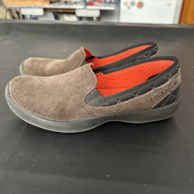 Crocs Womens 12410 Any Weather Slip On Loafers Sz 7 Brown Suede Shoes 220