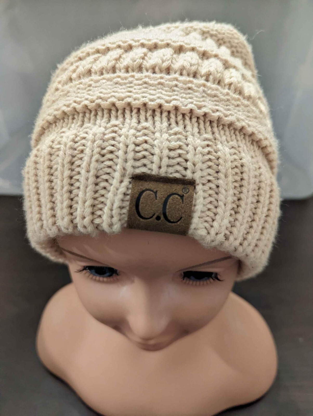 PONY CC Beanie berretto coda di cavallo beige marrone chiaro