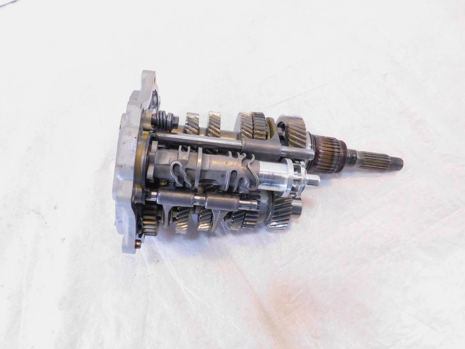 Harley Davidson Softail Touring Dyna Silver 6 Speed Transmission Gears & Forks - Imagem 3 de 4