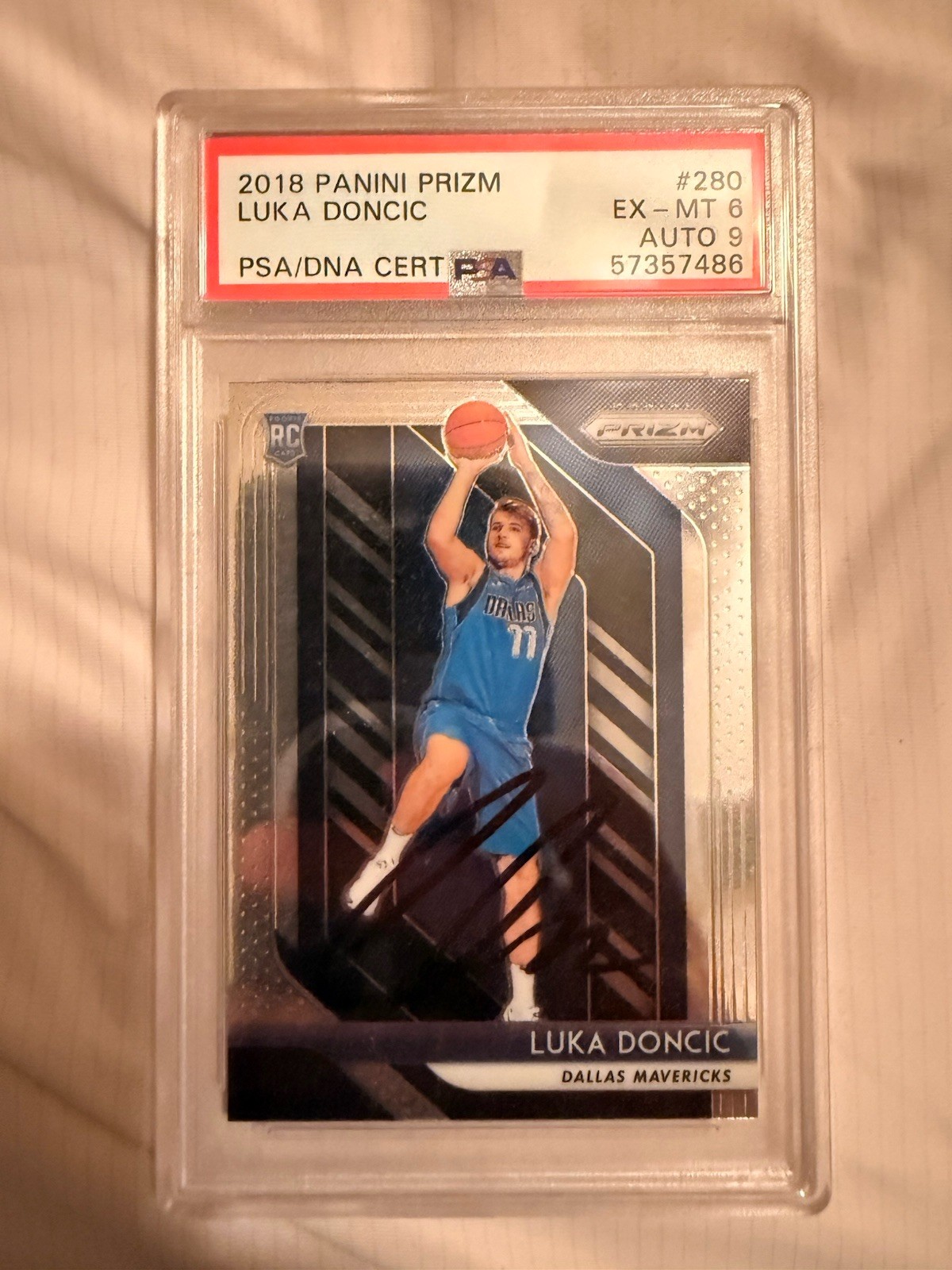 2018 PANINI PRIZM 280 LUKA DONCIC RC PSA DNA 6 Autograde 9 Auto Rookie Autograph view 1