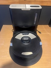 Shark AI Ultra 2in1 Robot Vacuum and Mop - Black AV2610WA