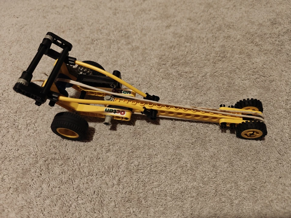 LEGO Technic 8205 Bungee Blaster, photo 2 of 3