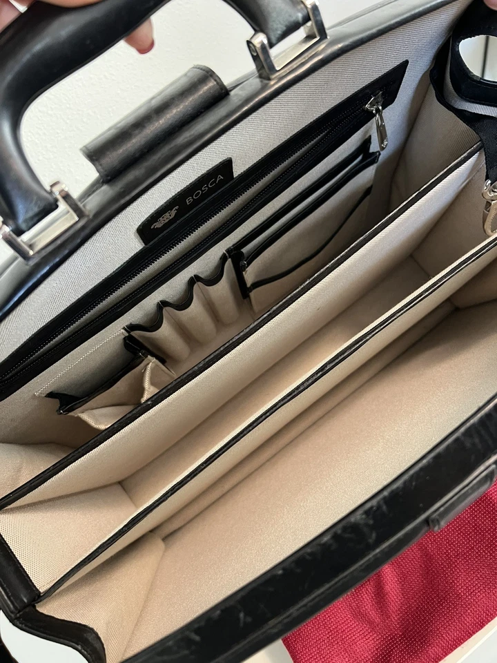 Maletín Bosca Old Leather Partners negro con bolsa antipolvo Foto 3 de 4
