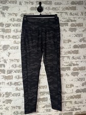 NEW Gray Camo Ankle Legging Pants - Size XL
