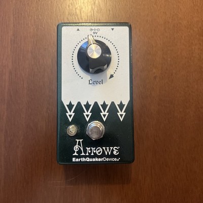EarthQuaker Devices Arrows boost pedal