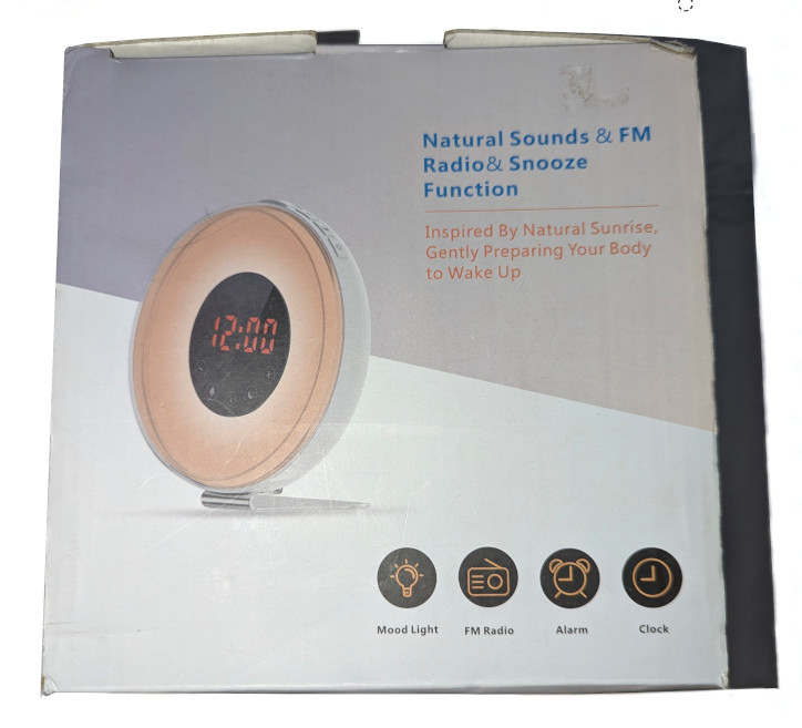 - Fm Radio & Snooze