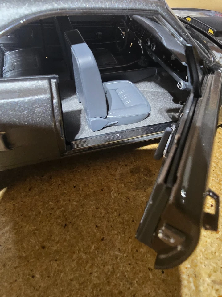 GMP 1/18 1970 PLYMOUTH ROAD RUNNER FAST & FURIOUS HEMI 18857 1 OF 1302 RARE - Image 3 of 4