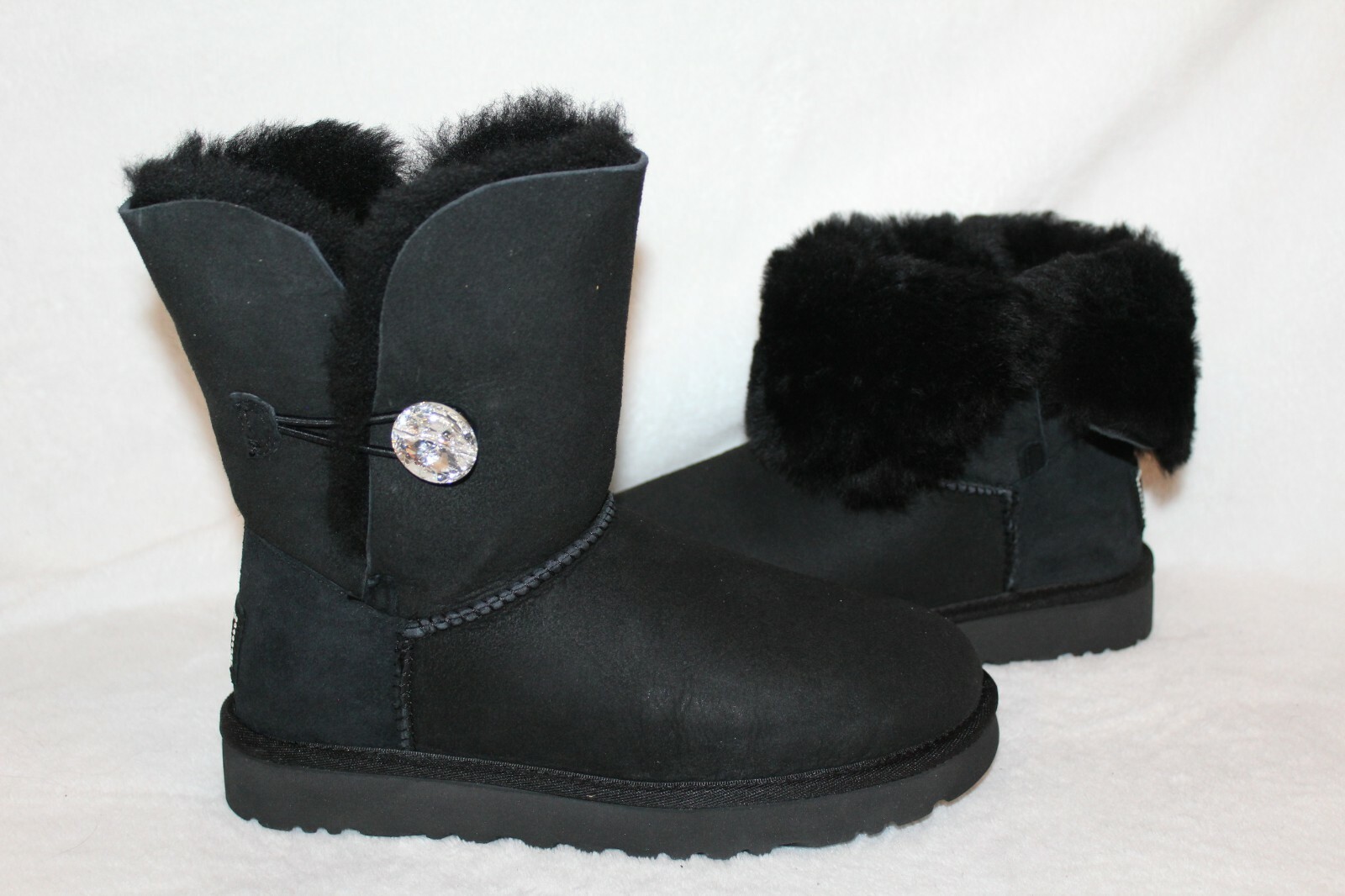 ugg swarovski bailey button